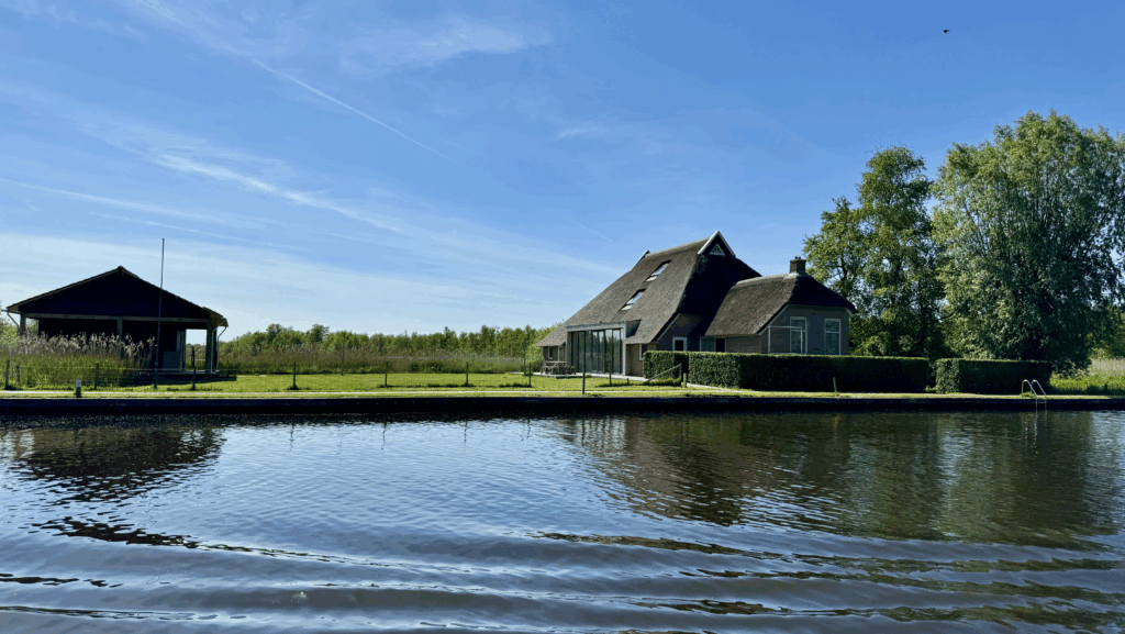 De echte ligging van De Weerribberhof aan de Kalenbergergracht